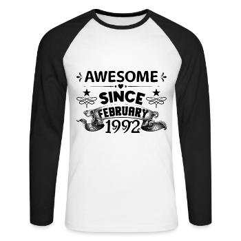 February 1992 | Awesome 1992 | born in February - T-shirt baseball manches longues Homme - blanc/noir - Devant - Nik (191cm)