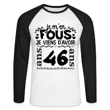 J’ai 16 ans | Je m'en fous j'ai 16 ans - T-shirt baseball manches longues Homme - blanc/noir - Devant - Nik (191cm)