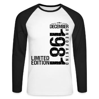 Anniversaire Décembre 1981 Décembre né en December - T-shirt baseball manches longues Homme - blanc/noir - Devant - Nik (191cm)
