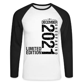 Birthday December 2021 December born in December - Unisex Long Sleeve Baseball T-Shirt - white/black - Front - Nik (191cm)