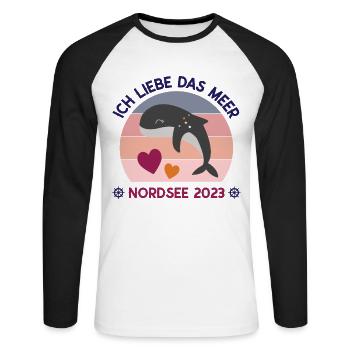 Nordsee Urlaub 2023 Ich liebe das Meer Wale - Unisex Baseballshirt langarm - Weiß/Schwarz - Vorne - Nik (191cm)