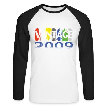 Fantastisch Seit 2009 Retro 13. Bitrthday - Unisex Baseballshirt langarm - Weiß/Schwarz - Vorne - Nik (191cm)