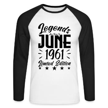 Geboren 1961 Geburtstagsgeschenk 1961. - Unisex Baseballshirt langarm - Weiß/Schwarz - Vorne - Nik (191cm)
