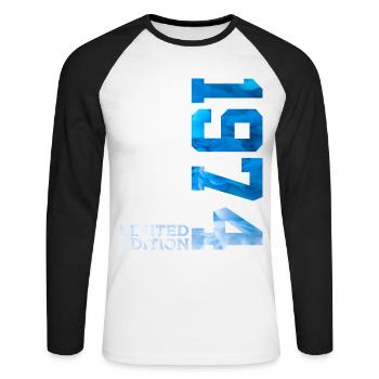 52E ANNIVERSAIRE ÉDITION LIMITÉE 1974 - T-shirt baseball manches longues Homme - blanc/noir - Devant - Nik (191cm)