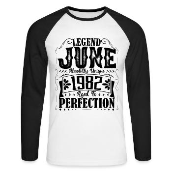 Juni 1982. Geburtstag Juni 1982 Geschenk Juni 1982 - Unisex Baseballshirt langarm - Weiß/Schwarz - Vorne - Nik (191cm)