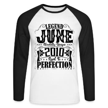 Juni 2010. Geburtstag Juni 2010 Geschenk Juni 2010 - Unisex Baseballshirt langarm - Weiß/Schwarz - Vorne - Nik (191cm)