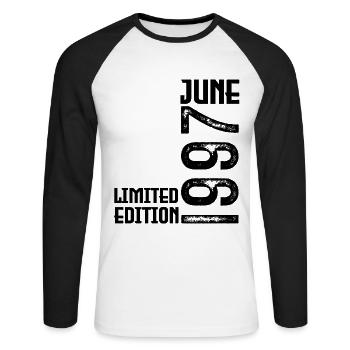 Gift June 1997 anniversary June 1997. June 1997 - Unisex Long Sleeve Baseball T-Shirt - white/black - Front - Nik (191cm)