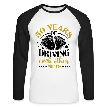 50. Anniversaire de mariage Mari Femme Relation de mariage - T-shirt baseball manches longues Homme - blanc/noir - Devant - Nik (191cm)