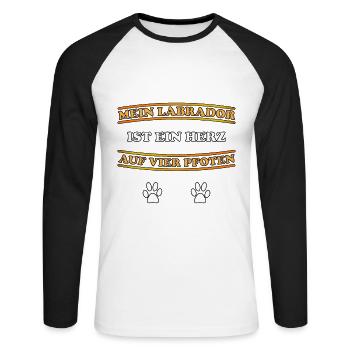 Mein Labrador ist ein Herz auf 4 Pfoten Geschenk - Unisex Baseballshirt langarm - Weiß/Schwarz - Vorne - Nik (191cm)