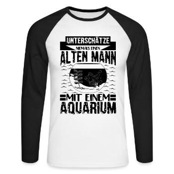 Unterschätze niemals alten Mann mit Aquarium - Unisex Baseballshirt langarm - Weiß/Schwarz - Vorne - Nik (191cm)