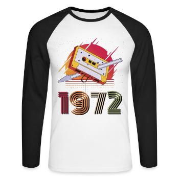 Jubiläum 1972 Vintage Kassette - Unisex Baseballshirt langarm - Weiß/Schwarz - Vorne - Nik (191cm)