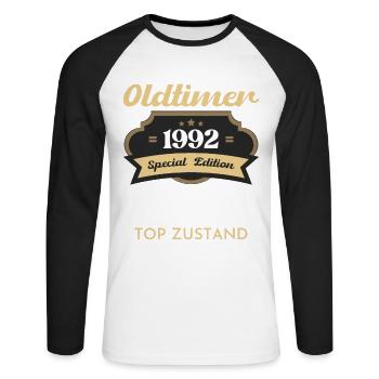 30 Jahre Oldtimer 1992 Jahrgang Geburtstag - Unisex Baseballshirt langarm - Weiß/Schwarz - Vorne - Nik (191cm)