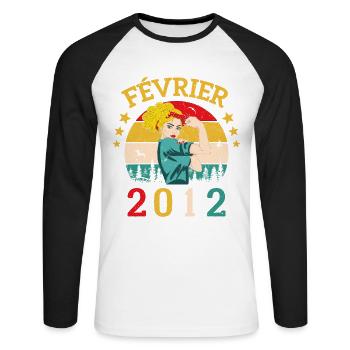 Février 2012 anniversaire idée cadeau vintage 2012 - T-shirt baseball manches longues Homme - blanc/noir - Devant - Nik (191cm)