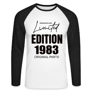 Édition limitée 1983 - T-shirt baseball manches longues Homme - blanc/noir - Devant - Nik (191cm)