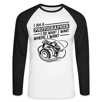 I am a photographer I do what I want - - Unisex Long Sleeve Baseball T-Shirt - white/black - Front - Nik (191cm)