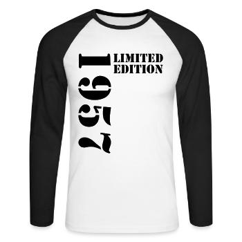 1957 édition limitée anniversaire cadeau femme mari - T-shirt baseball manches longues Homme - blanc/noir - Devant - Nik (191cm)