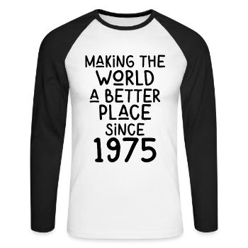 Making the World a better place since 1975 - Unisex Baseballshirt langarm - Weiß/Schwarz - Vorne - Nik (191cm)