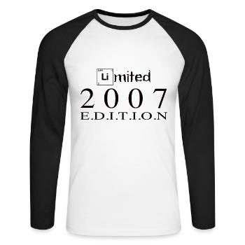 Limited Edition 2007 - Unisex Baseballshirt langarm - Weiß/Schwarz - Vorne - Nik (191cm)