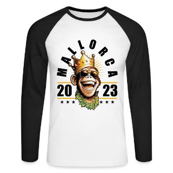Mallorca 2023 King Party Malle - Unisex Long Sleeve Baseball T-Shirt - white/black - Front - Nik (191cm)