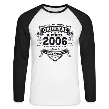 17th birthday man April Born 2006 Original - Unisex Long Sleeve Baseball T-Shirt - white/black - Front - Nik (191cm)