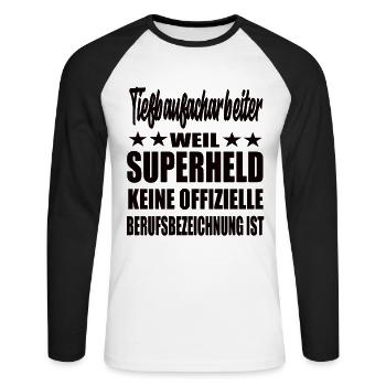 Tiefbaufacharbeiter Superheld Spruch - Unisex Baseballshirt langarm - Weiß/Schwarz - Vorne - Nik (191cm)