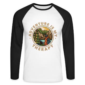 Adventure is my Therapy Trekking Bergwandern - Unisex Baseballshirt langarm - Weiß/Schwarz - Vorne - Nik (191cm)