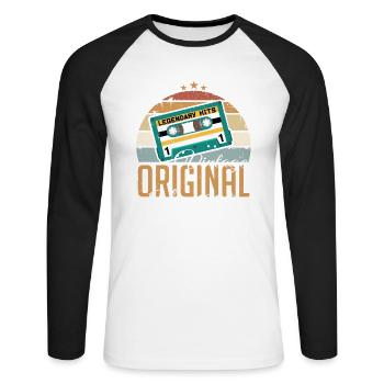 Juli 1999 Jahrgang Vintage Geburtstag Juli 1999 - Unisex Baseballshirt langarm - Weiß/Schwarz - Vorne - Nik (191cm)