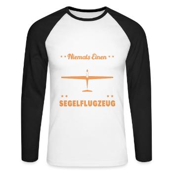 Alter Mann mit Segelflugzeug | Segelfliegen - Unisex Baseballshirt langarm - Weiß/Schwarz - Vorne - Nik (191cm)