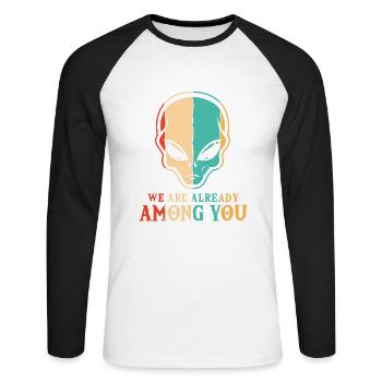 Nous sommes déjà parmi vous conspiration ufo - T-shirt baseball manches longues Homme - blanc/noir - Devant - Nik (191cm)