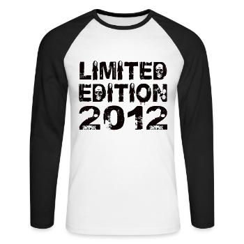 Limited Edition 2012 Geburtstag 2012 Geburtstag - Unisex Baseballshirt langarm - Weiß/Schwarz - Vorne - Nik (191cm)