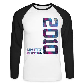 16E ANNIVERSAIRE 16 ANS ÉDITION LIMITÉE 2010 - T-shirt baseball manches longues Homme - blanc/noir - Devant - Nik (191cm)