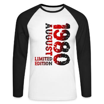 1980 August Limited Edition 43. Geburtstag Outfit - Unisex Baseballshirt langarm - Weiß/Schwarz - Vorne - Nik (191cm)