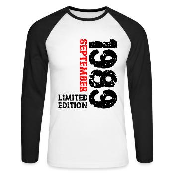 1989 Septembre Édition Limitée 34e Décoration Anniversaire - T-shirt baseball manches longues Homme - blanc/noir - Devant - Nik (191cm)