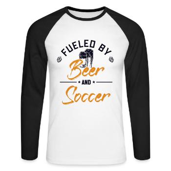 Fueled by Beer and Soccer Fußballspieler - Unisex Baseballshirt langarm - Weiß/Schwarz - Vorne - Nik (191cm)