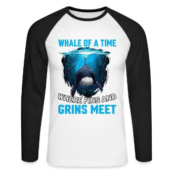 Wal einer Zeit, in der sich Flossen und Grinsen treffen - Unisex Baseballshirt langarm - Weiß/Schwarz - Vorne - Nik (191cm)