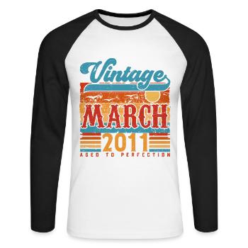 Mars 2011, Cadeau Anniversaire Vintage Mars 2011. - T-shirt baseball manches longues Homme - blanc/noir - Devant - Nik (191cm)
