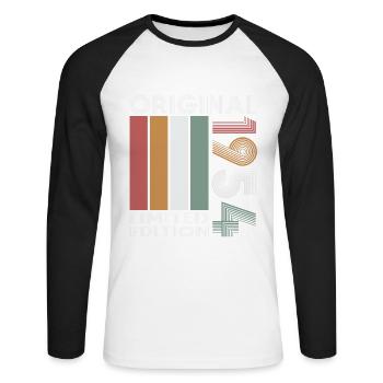 Ce design vintage du 70e anniversaire dans un style rétro - T-shirt baseball manches longues Homme - blanc/noir - Devant - Nik (191cm)