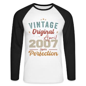 Vintage né en avril 2007 cadeau d’anniversaire - T-shirt baseball manches longues Homme - blanc/noir - Devant - Nik (191cm)