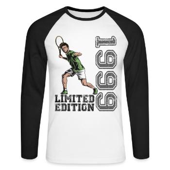 Édition limitée 1999 Édition limitée Tennis - T-shirt baseball manches longues Homme - blanc/noir - Devant - Nik (191cm)