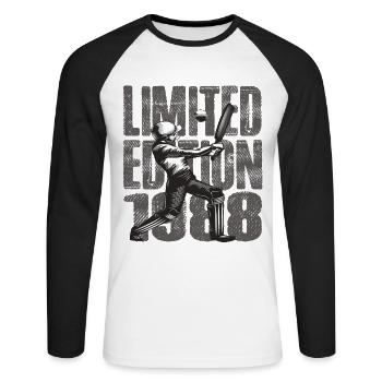 Édition limitée 1988 Édition limitée Cricket - T-shirt baseball manches longues Homme - blanc/noir - Devant - Nik (191cm)