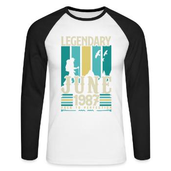 Juni 1987 Geburtstagsgeschenk, Jahrgang Juni 1987. - Unisex Baseballshirt langarm - Weiß/Schwarz - Vorne - Nik (191cm)