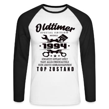 Oldtimer Special Edition Modell 1994 Geburtstag - Unisex Baseballshirt langarm - Weiß/Schwarz - Vorne - Nik (191cm)