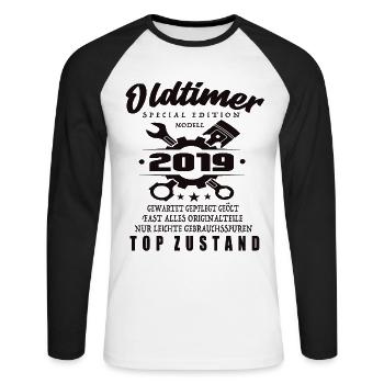Oldtimer Special Edition Model 2019 Birthday - Unisex Long Sleeve Baseball T-Shirt - white/black - Front - Nik (191cm)
