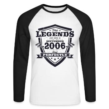 18th Birthday Original Legend 2006 Vintage 2006 - Unisex Long Sleeve Baseball T-Shirt - white/black - Front - Nik (191cm)
