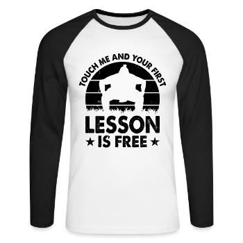 Touch me and your first lesson is free - Funny Sum - Unisex Long Sleeve Baseball T-Shirt - white/black - Front - Nik (191cm)