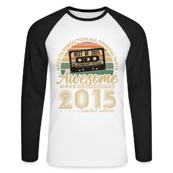 Jahrgang 2015 Geburtstagsgeschenk Geboren 2015 - Unisex Baseballshirt langarm - Weiß/Schwarz - Vorne - Nik (191cm)