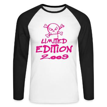 Limited Edition 2009 Geburtstag 2009 Geboren - Unisex Baseballshirt langarm - Weiß/Schwarz - Vorne - Nik (191cm)