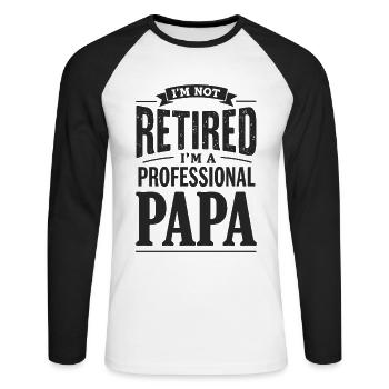 Je ne suis pas à la retraite Papa Déclaration - T-shirt baseball manches longues Homme - blanc/noir - Devant - Nik (191cm)