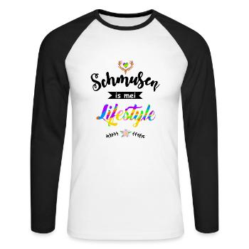 Schmusen is mei Lifestyle - Flirten Küssen Kiss me - Unisex Baseballshirt langarm - Weiß/Schwarz - Vorne - Nik (191cm)