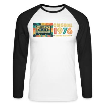Retro Kassette 1976 Limitierte Edition - Unisex Baseballshirt langarm - Weiß/Schwarz - Vorne - Nik (191cm)